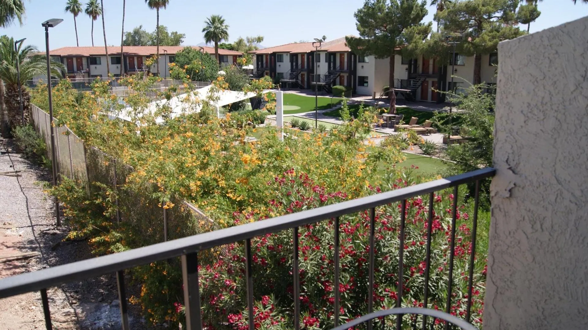 アパート 229-Fully Furnished 1Br Suite-Prime Location スコッツデール